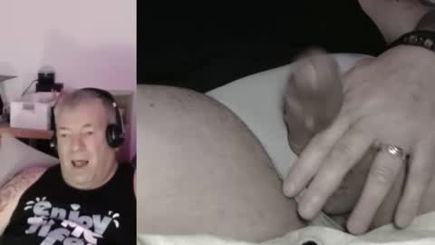 Snapshot of stranger1966 chatting on October 2025 09:55:02 PM Stranger online show from October 2025 09:55:02 PM