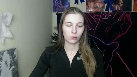 Snapshot of stranger_giirl chatting on March 2026 06:52:01 AM Amalia online show from March 2026 06:52:01 AM