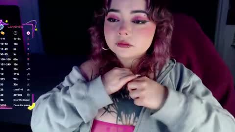 Snapshot of strangergirlxxx chatting on July 2026 08:35:02 AM Carla Independent model online show from July 2026 08:35:02 AM