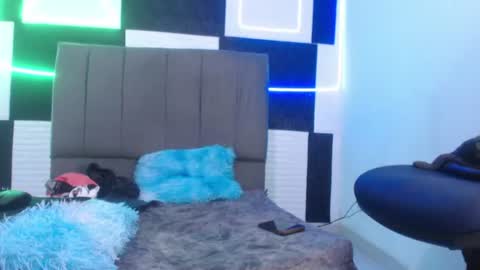 strap_420 online show from July 2026 11:51:01 PM