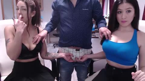 Snapshot of strawberry_333 chatting on March 2025 10:07:02 AM Onlyfansdia 00 Onlyfansdajla00 online show from March 2025 10:07:02 AM