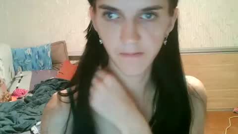 Strawberry Storm online show from September 2025 08:58:02 PM