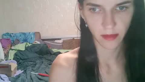 Strawberry Storm online show from October 2025 07:44:02 PM