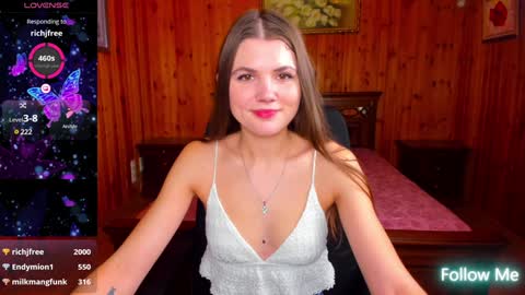 Strawberrylux online show from December 2024 01:21:01 PM