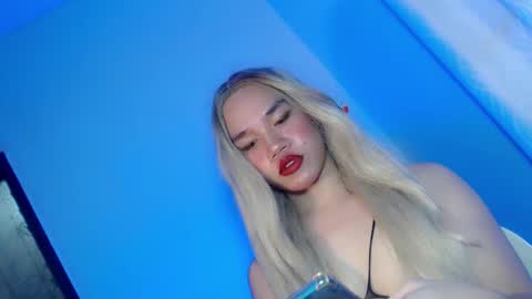 Snapshot of streetlustgirl chatting on December 2024 02:59:01 PM lexie online show from December 2024 02:59:01 PM