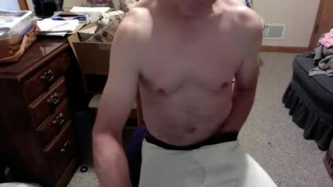 Snapshot of strokerace4020 chatting on December 2025 09:55:01 PM strokerace4020 online show from December 2025 09:55:01 PM