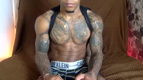 Snapshot of strong_blackboy chatting on February 2026 04:55:01 AM strong blackboy online show from February 2026 04:55:01 AM