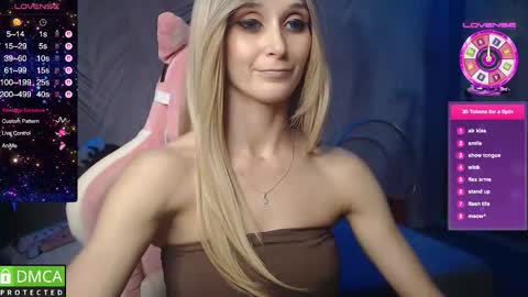 Snapshot of strongalice chatting on March 2026 10:27:02 PM The best athletic body on the site online show from March 2026 10:27:02 PM