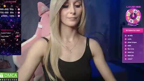 Snapshot of strongalice chatting on March 2026 09:30:02 PM The best athletic body on the site online show from March 2026 09:30:02 PM