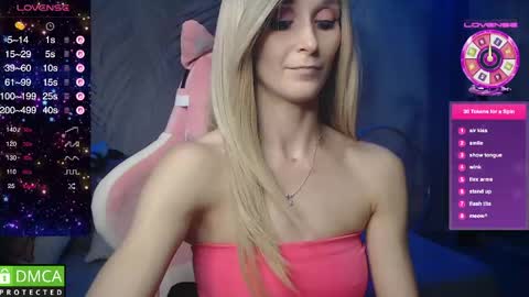 Snapshot of strongalice chatting on April 2026 10:41:02 PM The best athletic body on the site online show from April 2026 10:41:02 PM
