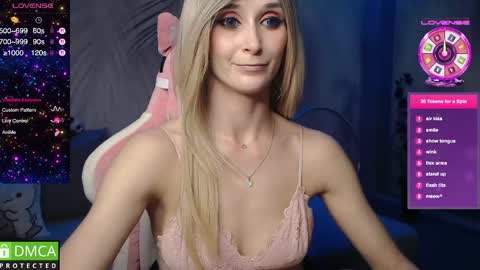 Snapshot of strongalice chatting on May 2026 10:40:02 PM The best athletic body on the site online show from May 2026 10:40:02 PM