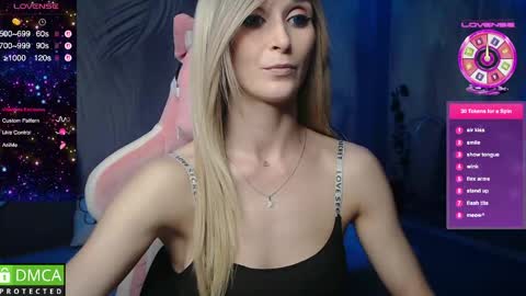 Snapshot of strongalice chatting on May 2026 10:27:02 PM The best athletic body on the site online show from May 2026 10:27:02 PM