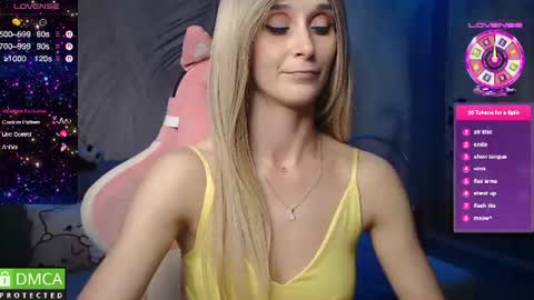 Snapshot of strongalice chatting on June 2026 09:48:01 PM The best athletic body on the site online show from June 2026 09:48:01 PM