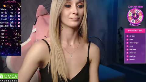 Snapshot of strongalice chatting on June 2026 09:34:01 PM The best athletic body on the site online show from June 2026 09:34:01 PM