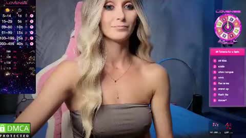 Snapshot of strongalice chatting on July 2026 09:35:02 PM The best athletic body on the site online show from July 2026 09:35:02 PM