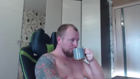 Alex online show from November 2025 10:21:01 AM