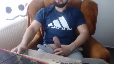 Snapshot of strongcoffee10 chatting on November 2025 08:08:02 AM StrongCoffee online show from November 2025 08:08:02 AM