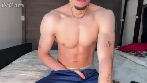 stronghardlatino online show from July 2026 03:09:02 AM
