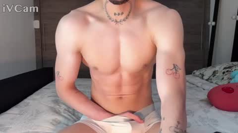 stronghardlatino online show from July 2026 08:44:01 PM