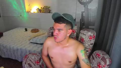 strosa_ online show from July 2026 12:50:01 AM