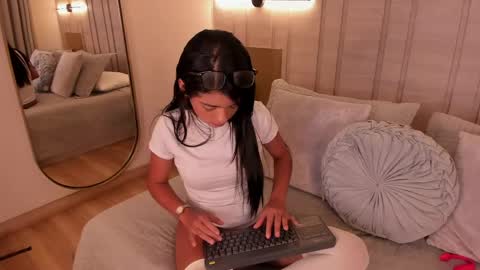 stthepany online show from June 2026 12:55:02 PM