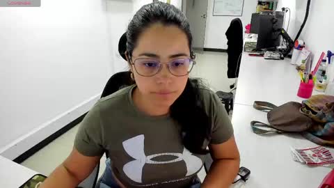 studcb_ online show from May 2026 10:37:02 PM