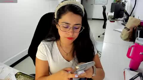 studcb_ online show from May 2026 11:13:02 PM