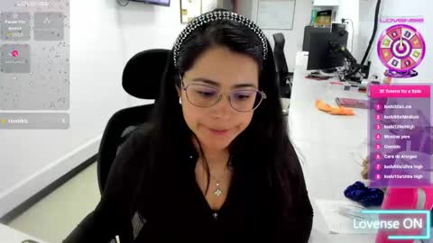 studcb_ online show from May 2026 10:49:02 PM