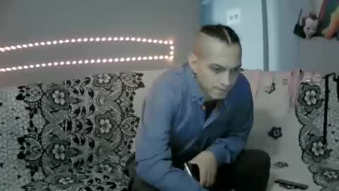 DORIANMAIRA online show from February 2025 04:00:02 AM