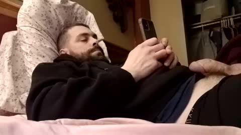 Snapshot of studmuffinizer3000 chatting on April 2026 04:06:02 AM Stud online show from April 2026 04:06:02 AM