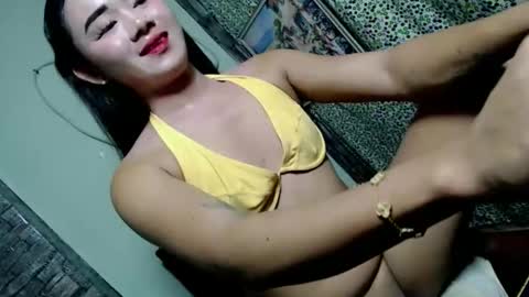 stunning_andrea69 online show from May 2026 05:31:02 PM