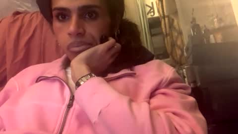 Snapshot of stxllaxcx chatting on October 2025 02:19:01 AM stxllaxcx online show from October 2025 02:19:01 AM