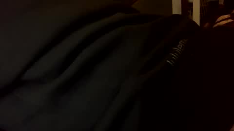 Snapshot of stxllaxcx chatting on December 2025 01:05:02 PM stxllaxcx online show from December 2025 01:05:02 PM