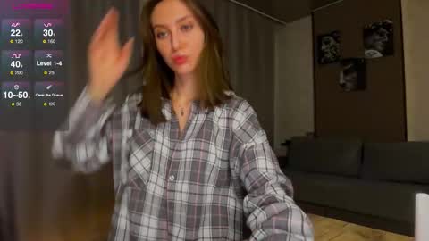 Snapshot of su_11111 chatting on December 2025 03:57:01 AM LINA online show from December 2025 03:57:01 AM