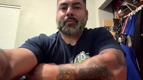 Snapshot of suavecito67 chatting on December 2025 03:02:02 AM suavecito67 online show from December 2025 03:02:02 AM