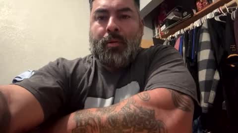 Snapshot of suavecito67 chatting on January 2026 03:31:01 AM suavecito67 online show from January 2026 03:31:01 AM