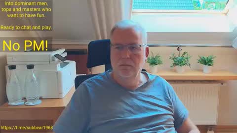 Snapshot of subbear1968 chatting on May 2026 05:09:01 PM subbear1968 online show from May 2026 05:09:01 PM