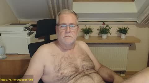 Snapshot of subbear1968 chatting on June 2026 10:48:01 PM subbear1968 online show from June 2026 10:48:01 PM