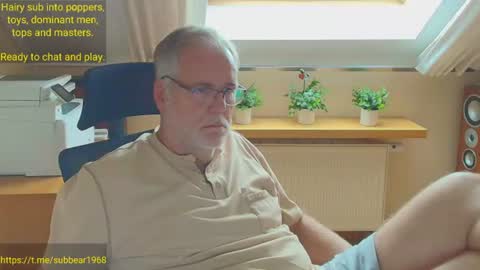 Snapshot of subbear1968 chatting on June 2026 03:16:01 PM subbear1968 online show from June 2026 03:16:01 PM