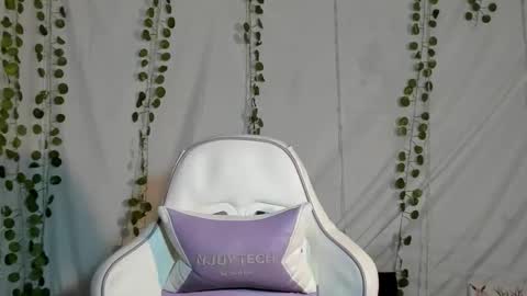 Snapshot of subgirlrs chatting on October 2025 05:07:01 AM subgirlrs online show from October 2025 05:07:01 AM