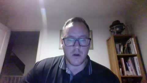Sub Male online show from May 2026 10:26:02 PM