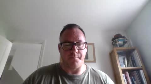 Snapshot of subpig84 chatting on June 2026 12:32:01 PM Sub Male online show from June 2026 12:32:01 PM
