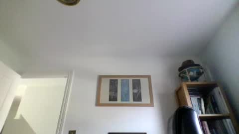 Snapshot of subpig84 chatting on July 2026 07:39:01 AM Sub Male online show from July 2026 07:39:01 AM