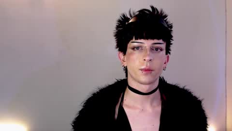 Snapshot of succubot chatting on October 2025 11:31:01 AM Angel online show from October 2025 11:31:01 AM