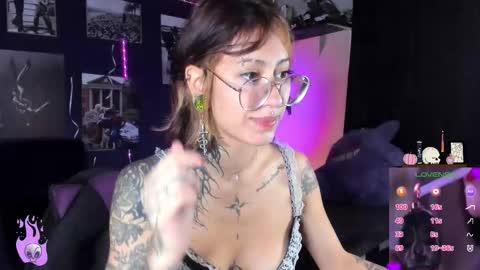 Alexy online show from November 2025 03:23:02 PM