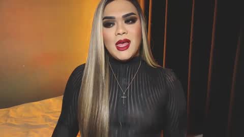 Snapshot of suckablecockoffreya chatting on December 2024 06:14:01 PM JADE ELYSE online show from December 2024 06:14:01 PM