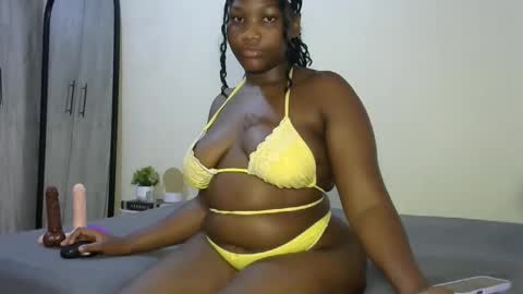 Beverly online show from October 2025 01:42:02 PM