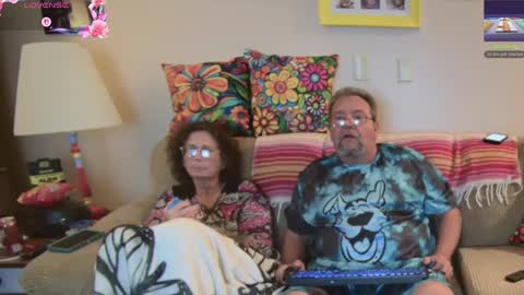 suenixon online show from September 2025 11:49:01 PM