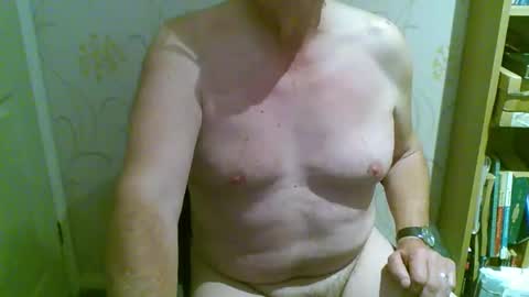 Snapshot of suffolkboy4 chatting on May 2026 09:20:01 PM suffolkboy4 online show from May 2026 09:20:01 PM