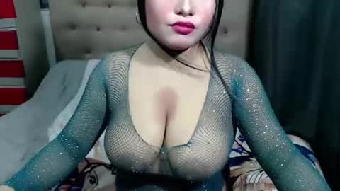 sugar__19 online show from May 2026 02:35:02 PM